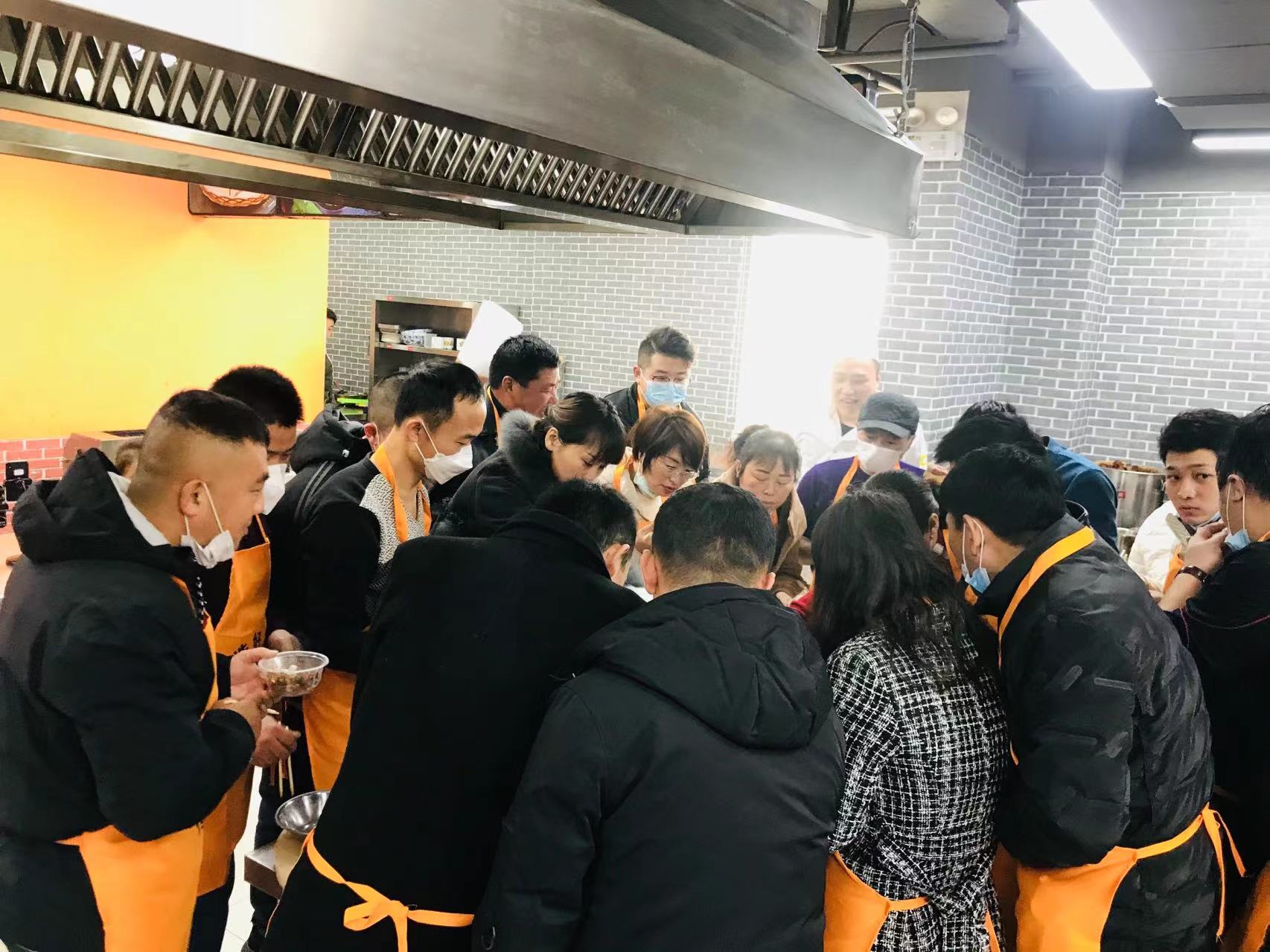 今日榜一小地鍋，學(xué)習(xí)人數(shù)超30組！(圖3)