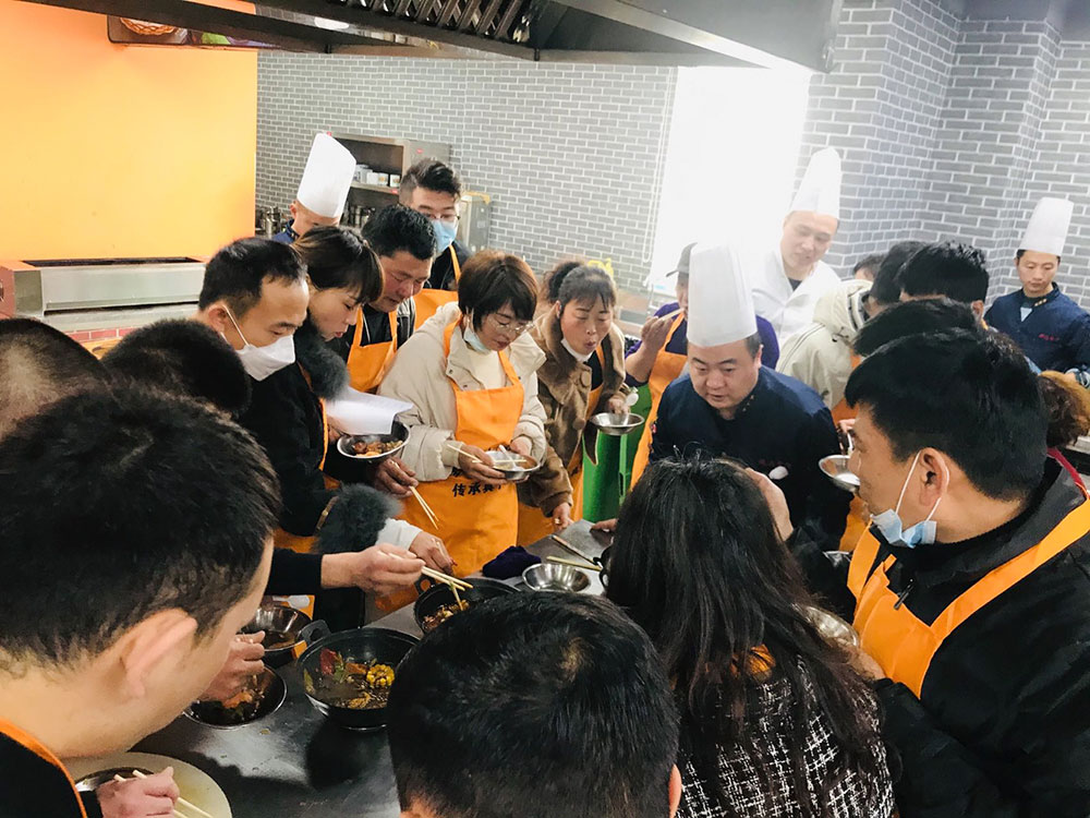 廚仟藝餐飲培訓學校咋樣？