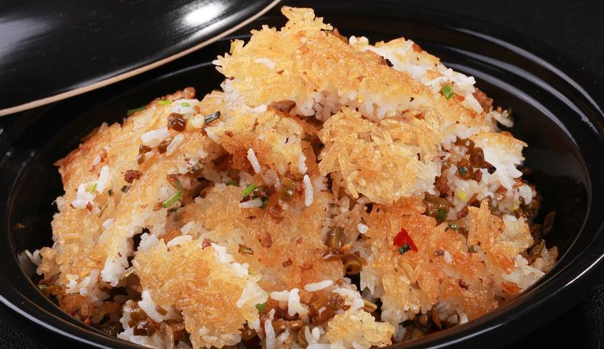  鍋巴飯培訓(xùn)在哪里學(xué)？怎么找靠譜的小吃培訓(xùn)學(xué)校