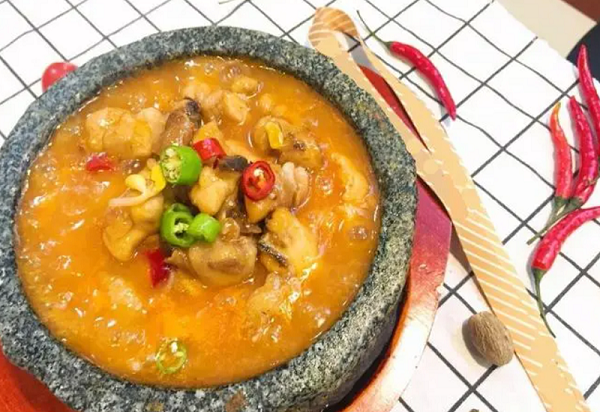 小吃技術(shù)培訓(xùn)：點(diǎn)亮創(chuàng)業(yè)之路，成就美味人生
