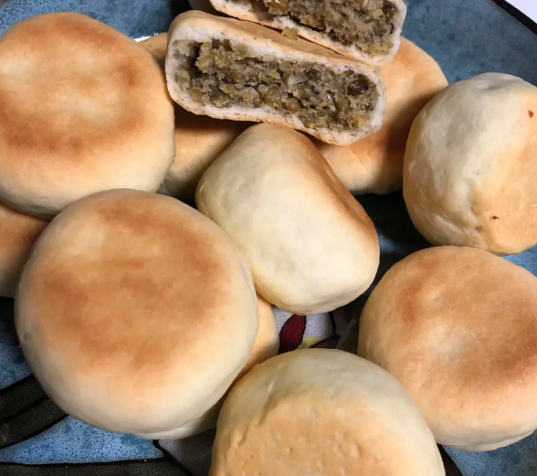 學(xué)做綠豆餅費用一般多少？綠豆餅培訓(xùn)學(xué)費多少錢？(圖1)