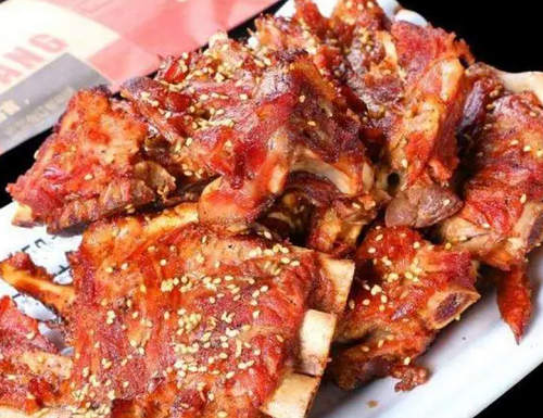 學(xué)烤大骨頭多少錢？烤大骨頭培訓(xùn)費(fèi)用多少錢(圖1)