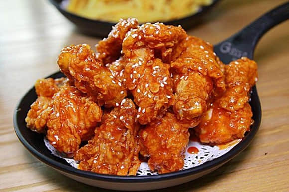 人氣爆棚的小吃生意大揭秘，輕松創(chuàng)業(yè)就選這些！(圖1)