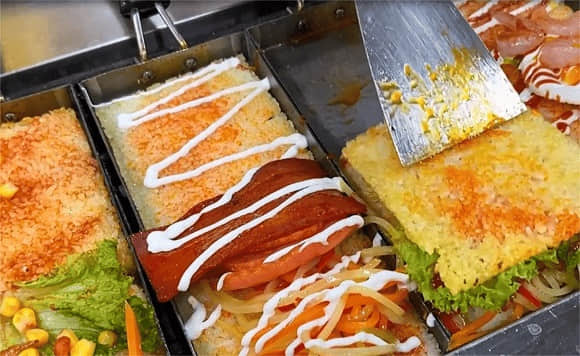 探秘美食之旅：鍋巴飯——跨越南北的佳肴起源于哪里呢？(圖1)