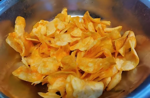 哪里可以學(xué)炸土豆片技術(shù)？簡(jiǎn)單易學(xué)，創(chuàng)業(yè)必備，開(kāi)店從這里開(kāi)始！(圖4)