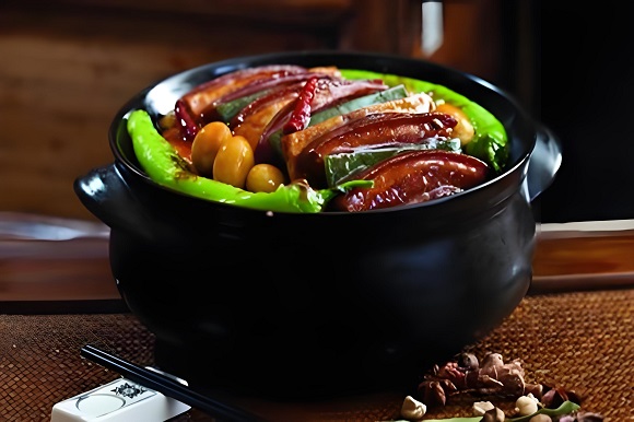 創(chuàng)業(yè)選擇多，學(xué)習(xí)甏肉米飯怎么樣？掌握核心技術(shù)，輕松上手！(圖2)