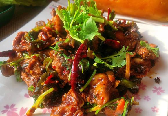 炒雞架適合創(chuàng)業(yè)嗎？3天速成，助你快速開店賺錢！(圖2)