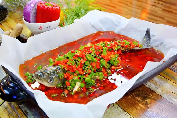 創(chuàng)業(yè)選紙包魚怎么樣？低成本高回報(bào)，3天速成開店！(圖2)