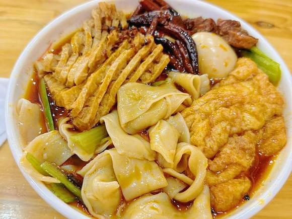 開店沒頭緒？學(xué)習(xí)板面，讓你輕松步入餐飲行業(yè)！(圖4)