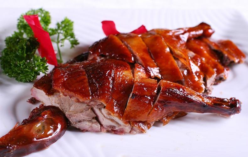 想學(xué)烤鴨，學(xué)費(fèi)到底多少錢？開店創(chuàng)業(yè)成本一目了然！(圖2)