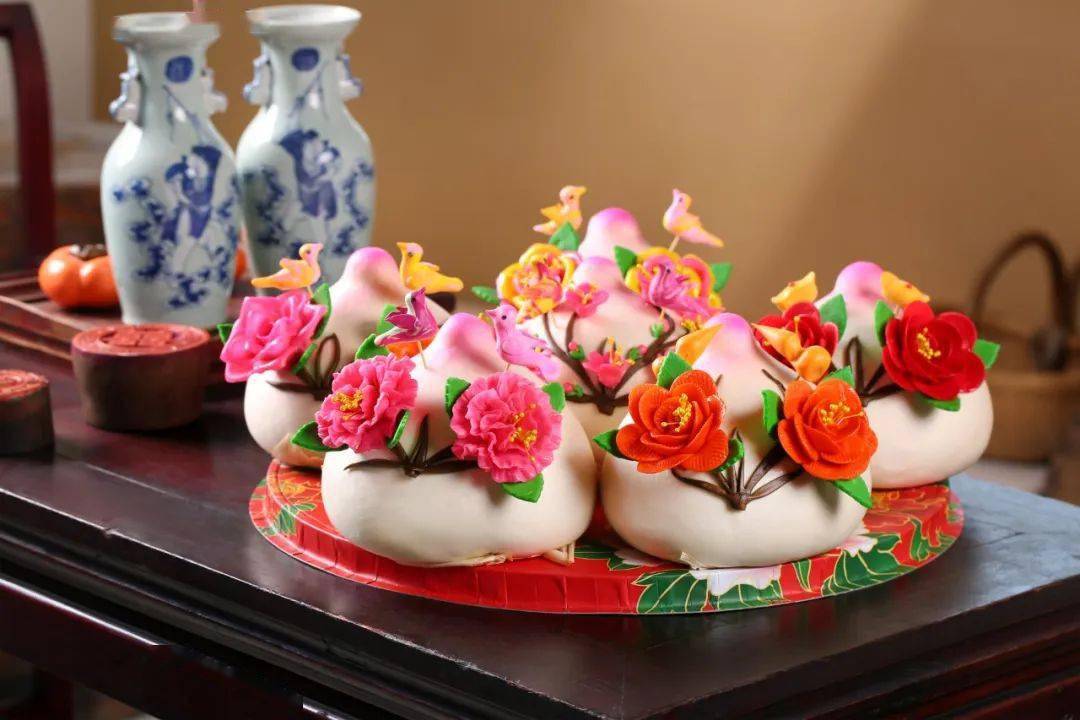 花餑餑學(xué)費(fèi)多少？學(xué)做花餑餑的培訓(xùn)費(fèi)用分析！(圖2)