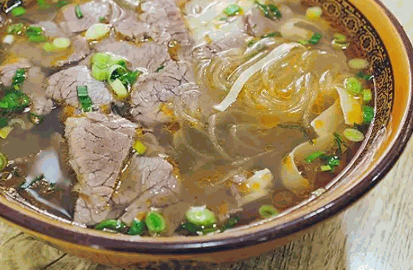 淮南牛肉粉絲湯加盟多少錢？學技術(shù)還是加盟更劃算