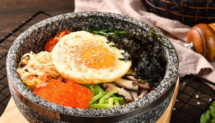 天津石鍋菜培訓(xùn)，正宗技藝傳授，輕松開啟餐飲創(chuàng)業(yè)(圖2)