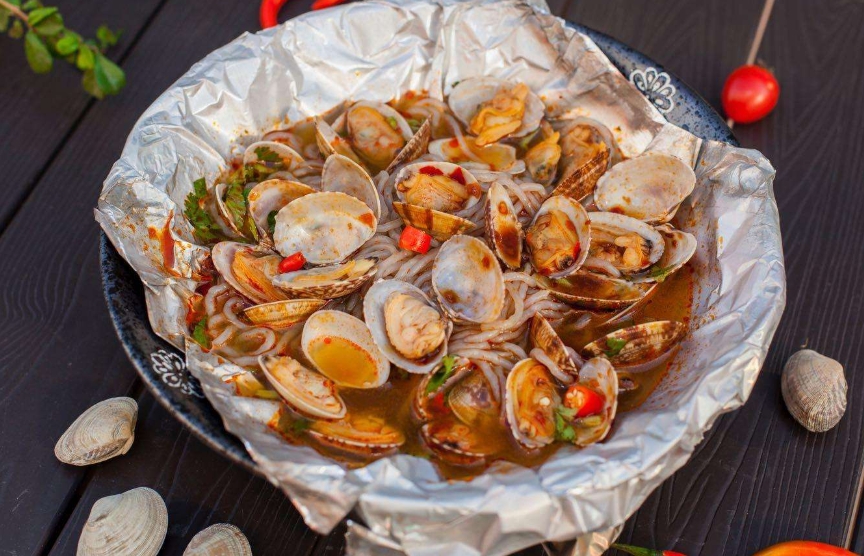 花甲米線教學(xué)全攻略，掌握正宗做法，輕松開店創(chuàng)業(yè)！(圖3)