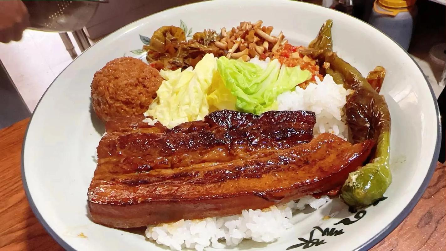 濟(jì)南哪里把子肉教學(xué)？選對機(jī)構(gòu)，3天學(xué)成，手把手教你做正宗魯味！(圖2)