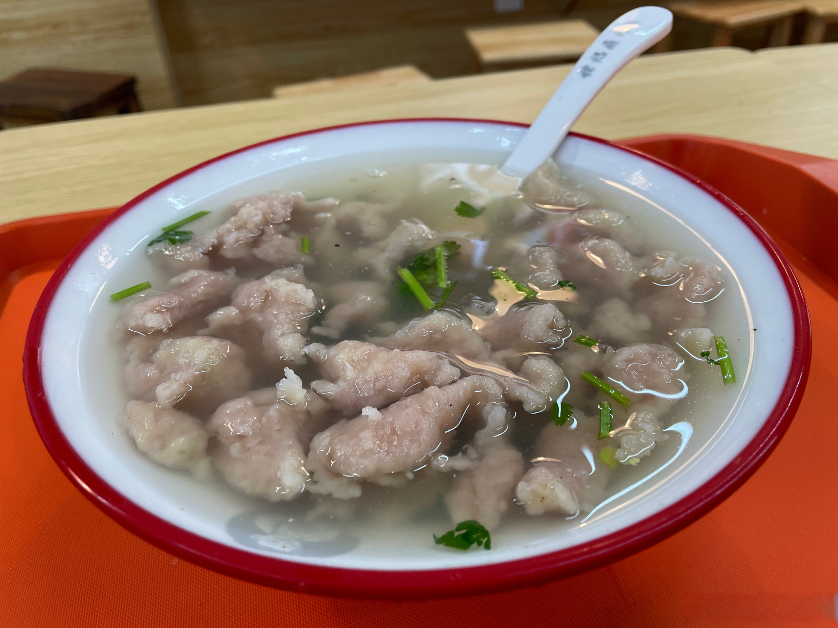 福鼎肉片哪里學(xué)最好？揭秘最正宗技術(shù)培訓(xùn)，助你開店創(chuàng)業(yè)！(圖2)