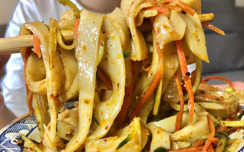 學(xué)做涼皮土調(diào)料怎么收費？揭秘正宗涼皮秘方，避坑必看！(圖3)