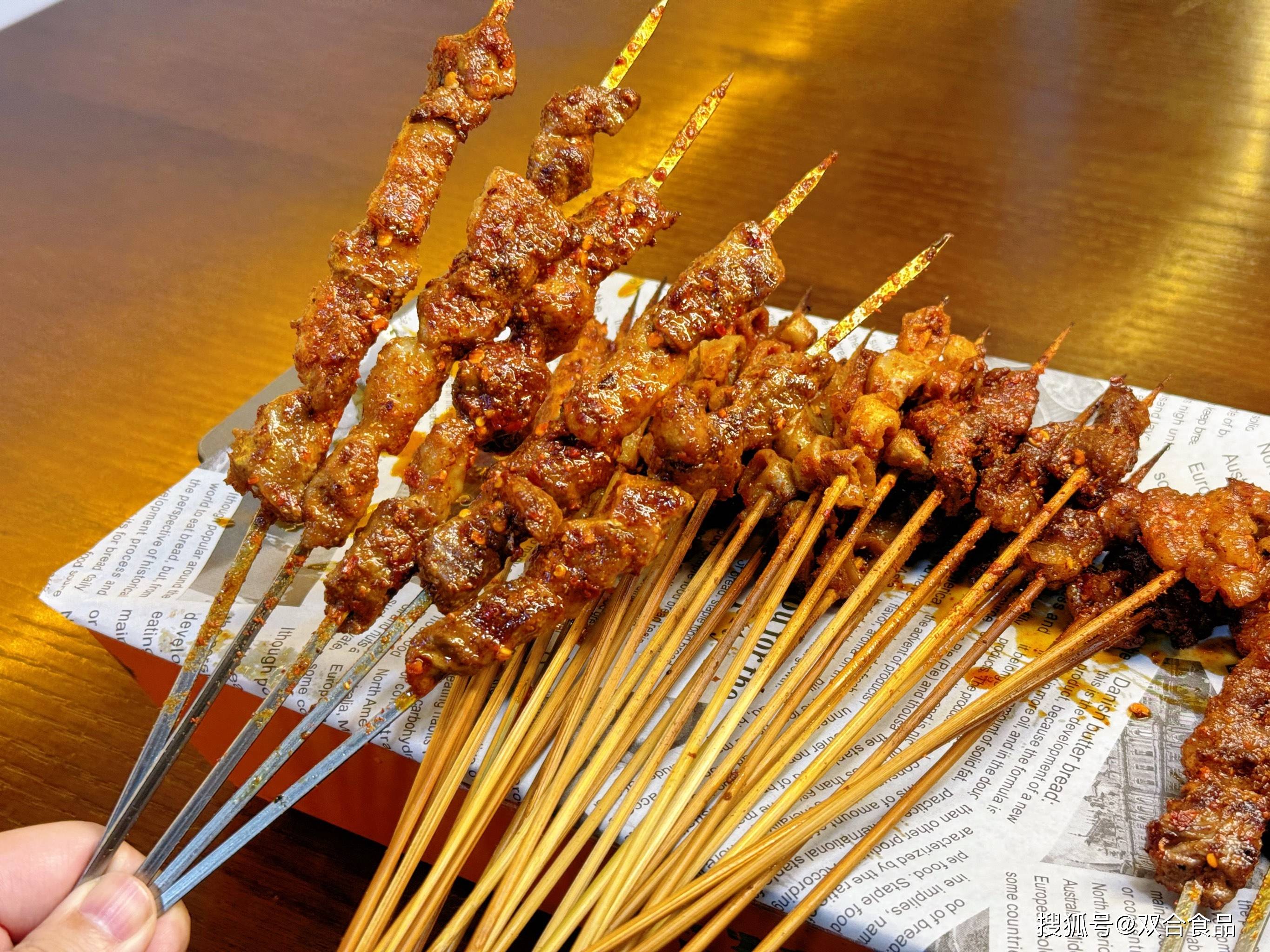 哪里能學(xué)燒烤技術(shù)？技術(shù)難學(xué)嗎，創(chuàng)業(yè)不難！