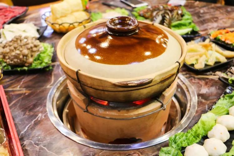 打邊爐湯底調(diào)料配方難不難？選對(duì)配方，味道一出鍋就抓住顧客心！(圖3)