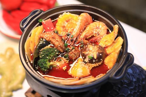 做麻辣燙的教程：揭秘麻辣燙核心技術(shù)，新手也能做出火爆老味道！