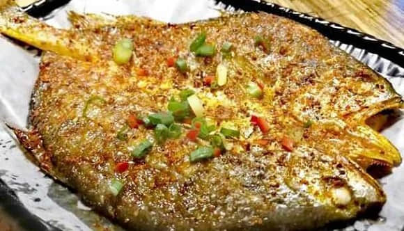 揭秘：擺地攤烤魚大概需要多少錢？創(chuàng)業(yè)者必看！
