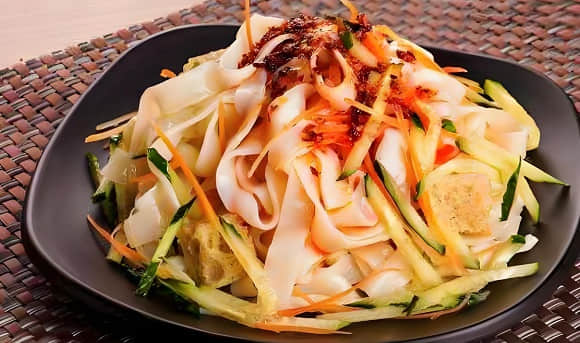 揭秘！想學(xué)涼皮怎么做？學(xué)涼皮培訓(xùn)哪家好？