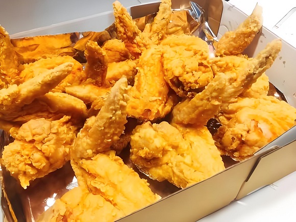 西式炸雞VS韓式炸雞，創(chuàng)業(yè)者必知的食客新寵之爭(zhēng)！(圖1)